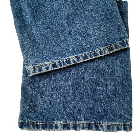 Lee Women’s size 18 Short Relaxed Fit Straight Leg Blue Denim Jeans 40 x 28 - Picture 6 of 10